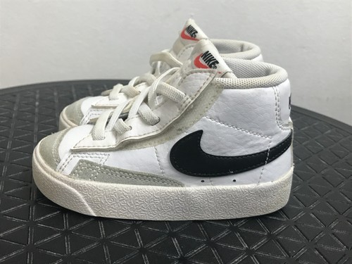 ❤️°¯_(ツ)_/¯°NIKE
