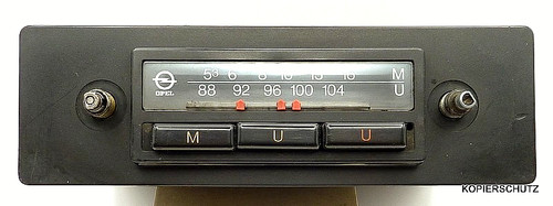 Oldtimer-Autoradio-Raritäten