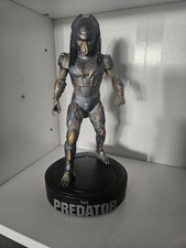 Predator Statue Figur