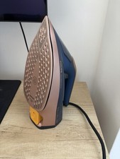 Philips Azure Bügeleisen 8000