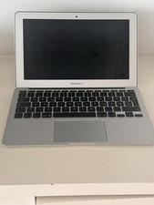 Apple MacBook Air 13” i7 •