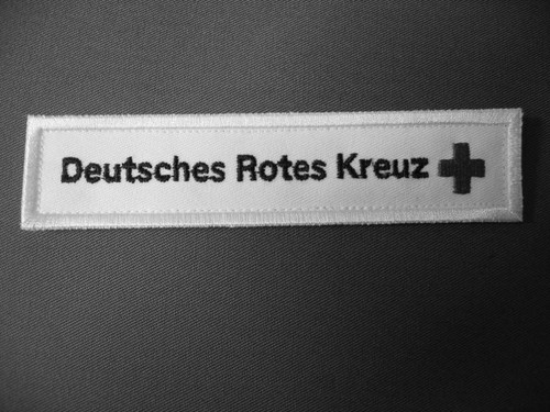 Namensschild weiß drk - namensschild,