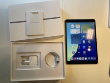 Apple iPad Air 64GB Space Grau