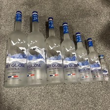 Grey Goose Vodka Leerflaschen