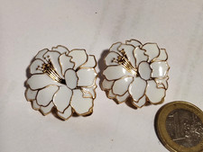 Ohrclips weiß glänzend