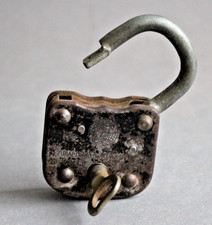 Altes Vorhängeschloss