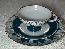 Lichte Porzellan, Sammeltasse, weiße türkise Tasse, Untertasse, Kuchenteller