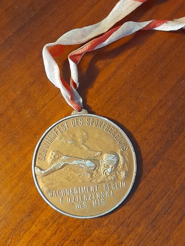 Medaille schwimmfest - medaille,