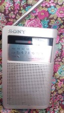 Sony Taschenradio FM/AM Tune