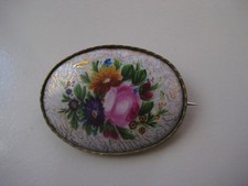 Antike Porzellan Brosche Miniaturmalerei mit Blumen Motiv aus Sammlung