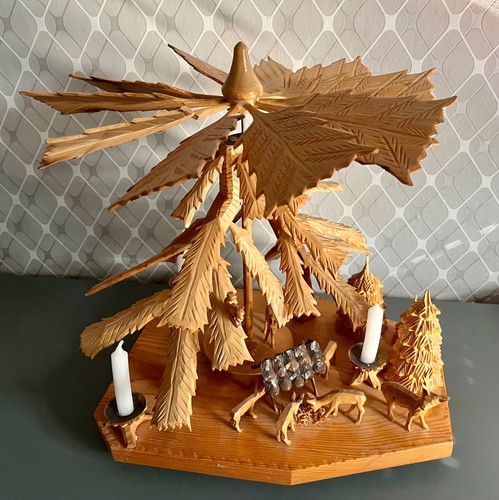 Weihnachts pyramide 32cm - pyramide,