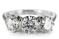 Ring 3 Diamanten insg ca 0,65