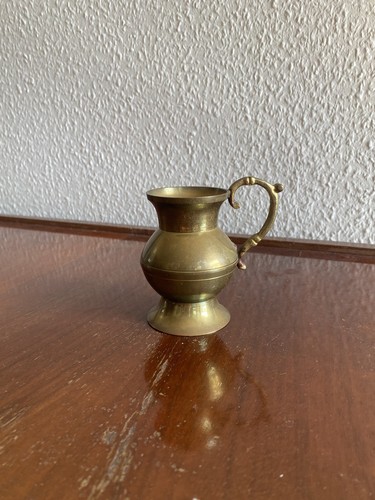 Vintage miniatur krug - vintage, miniatur-krug