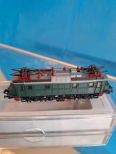 Arnold 2456 Elektrolok BR 117 120-6 grün NEUWERTIGE  VITRINEN LOK Spur N (635 )