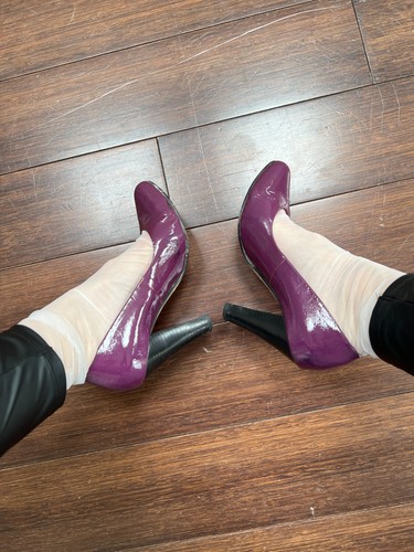 Buffalo pumps in lila - ,