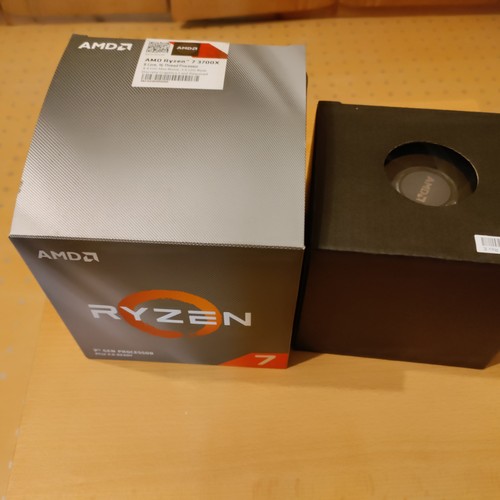 Amd ryzen 3700x - 7, 3,6ghz