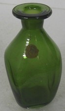 alte Glas Karaffe, Aufkleber: franz.Lilie (unleserlich),ca.H 14cm.Dm 7cm, 300 gr