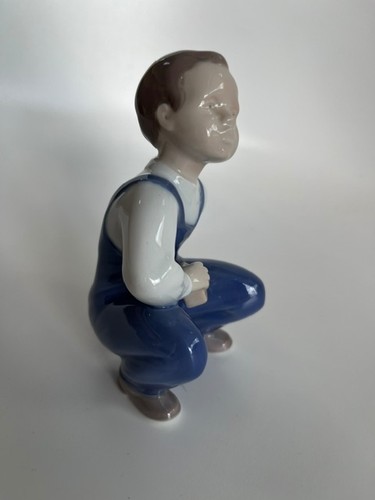 Porzellanfigur junge mit - porzellanfigur,