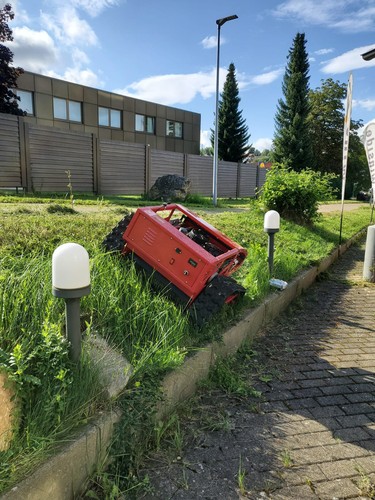 Rasenmäher hybrid - rc,