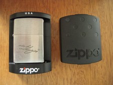 ZIPPO Reg. Brush Fin Chrome 96792 Eliet Lanigiro