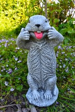 Gartenfigur Außendeko freches lustiges Murmeltier frostfest wetterfest Steinguss