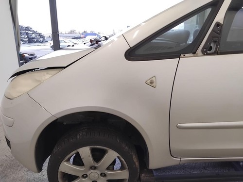 Mitsubishi colt z30 - mitsubishi, original