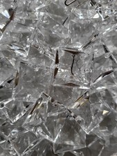 169Stk Kristallglas Quadrate 1,8cm 2 Löcher Kronleuchterbehang