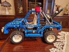 LEGO TECHNIC: Allrad-Geländewagen (8435)