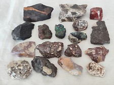 17 Mineralien als Konvolut  (Nr.72)-Kenner wissen mehr- ca 1,7kg