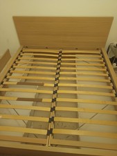 Doppelbett 200x200 cm mit Lattenrost – Holzoptik hell (Braun)