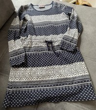 Yigga Kleid Größe 140