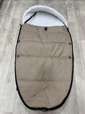 Nagelneuer Winterfußsack