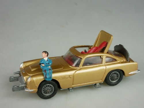 Corgi toys 261 james bond - corgi,