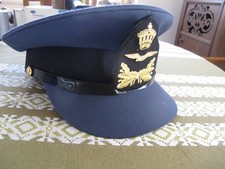 Schirmmütze, Königliche