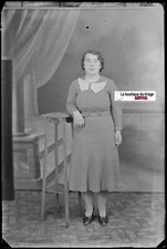 Damen In Kleid, Alte Glasfoto