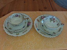 2 Hübsche SAMMELTASSEN