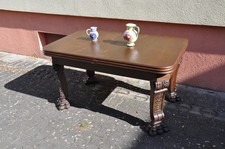 Alter, antiker Tisch