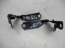 VW Polo 9N 2 x Scharniere