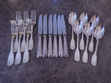 Christofle Modell VERSAILLES Vorspeisenbesteck 6 Personen 18 Teile versilbert