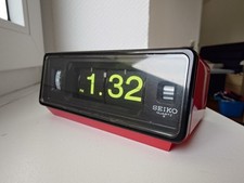 Seiko Flip Clock, Klappzehlenuhr, Wecker Rot QN451R Space Age Quartz