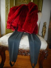 Elegante Steghose Grau Label