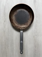 Le Buyer Bratpfanne Gusseisen 28 cm Durchmesser Höhe ca. 4–5 cm