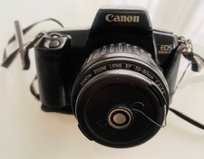 Canon EOS 1000 F 35mm Spiegelreflexkamera mit EF 35-80mm Objektiv