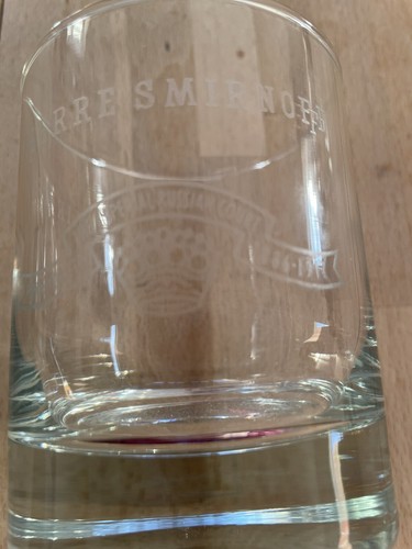 Smirnoff vodka glas becher - vodka,