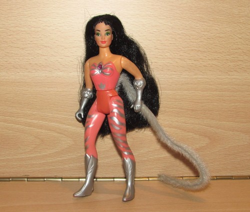 Muñeca vintage catra - muñeca, reino