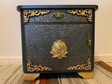 Design Kommode aus Massivholz Unikat Handarbeit 53x49x37 cm