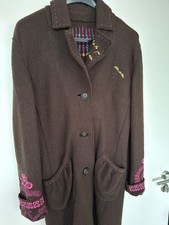 long Cardigan von Viviene Ethno, 100 % Wolle,braun m. extravag.Musterung Gr. S/M