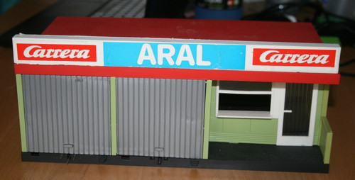 Carrera universal garage mit - garage,