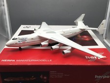 Flugzeug Modell 1:200 Herpa