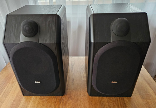 Bowers wilkins cdm - b&w,